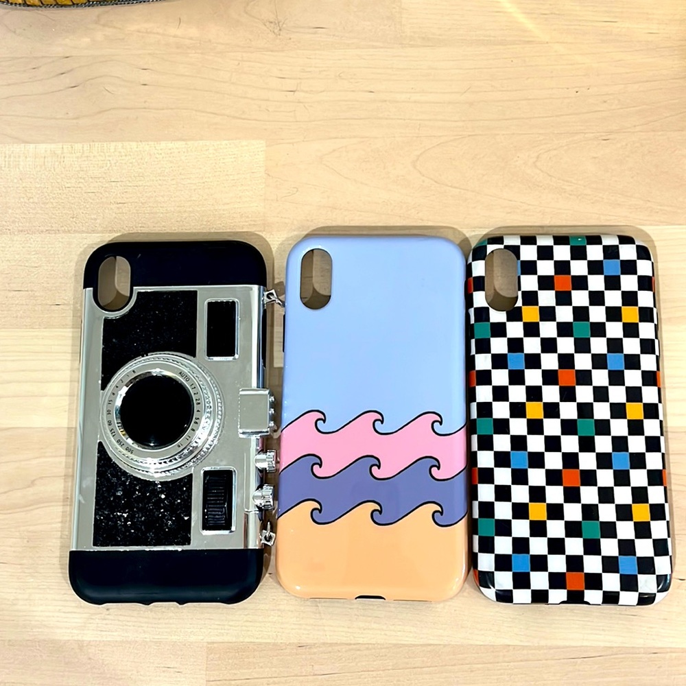 Three iPhone XR phone cases in good to brand new never been used condition.